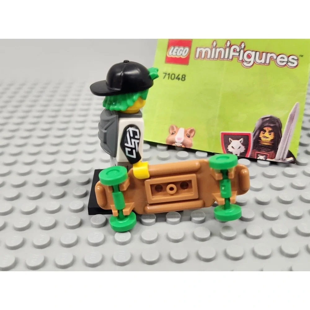 LEGO Longboarder Minifigure Series 27 71048 Skateboard col455 NEW